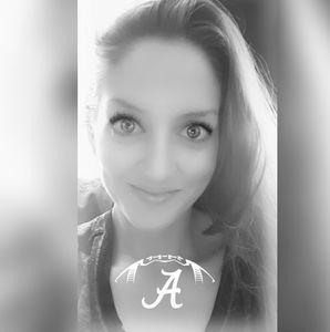 Meet your Posher, Mallory